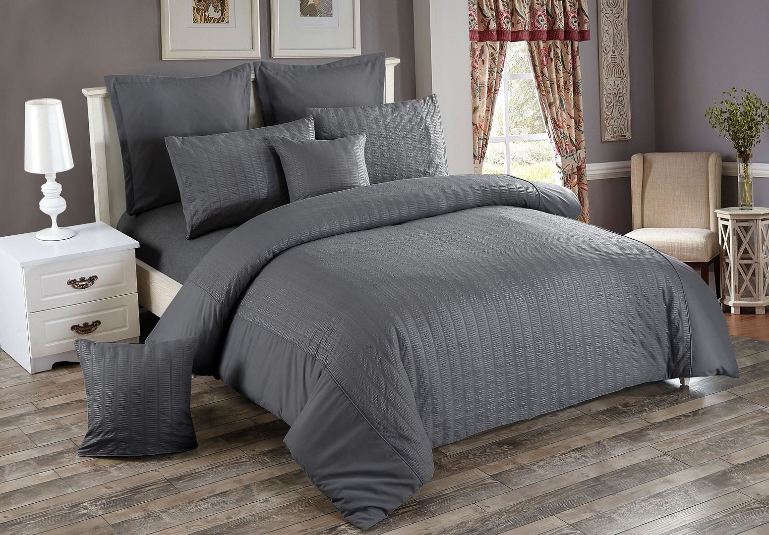 Alderon Seersucker Quilt Cover Set – Grey / Charcoal – Super King