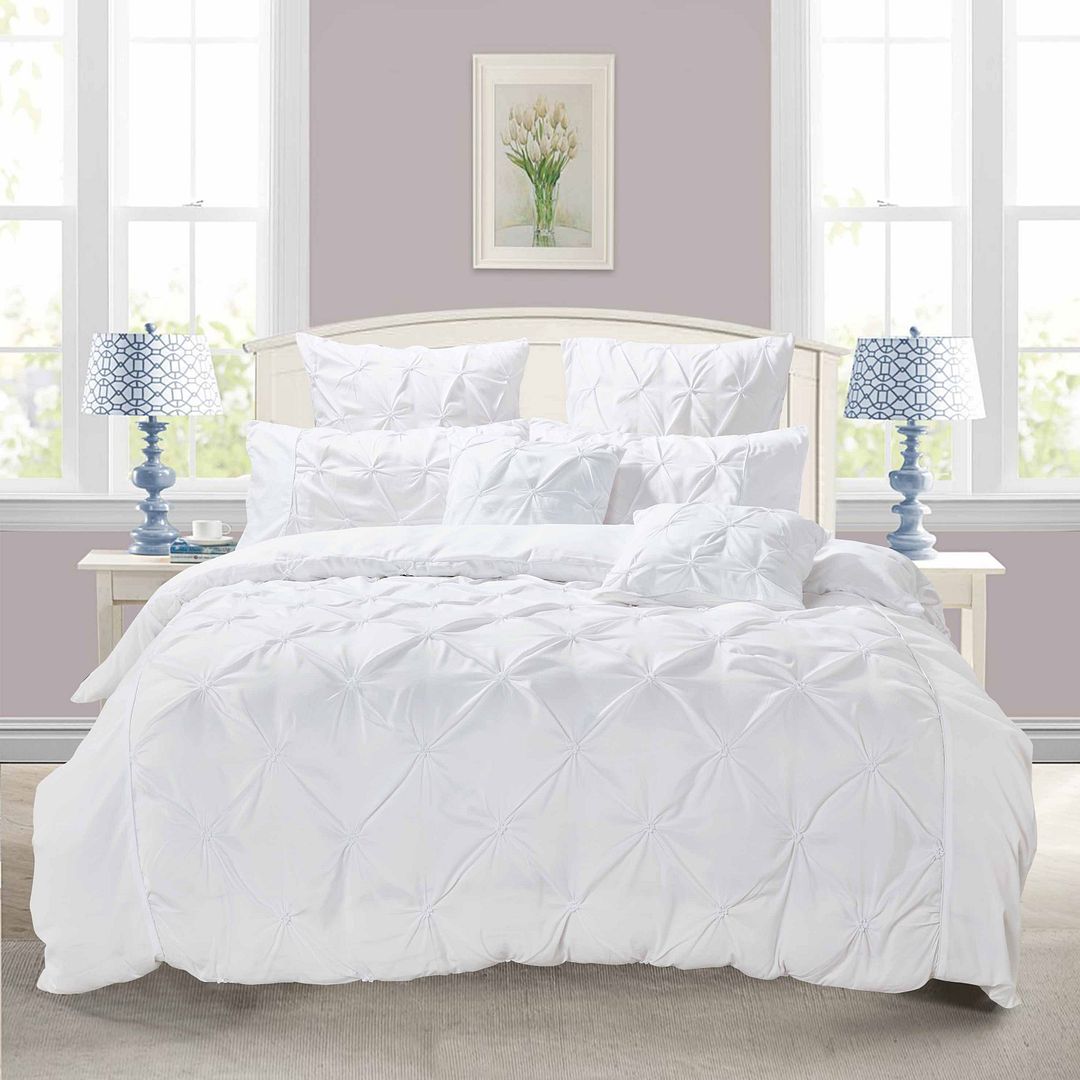 Pintuck Diamond Quilt Cover Set – White – Queen