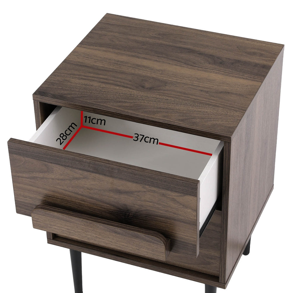 Meridian Bedside Table – Walnut – 45 cm