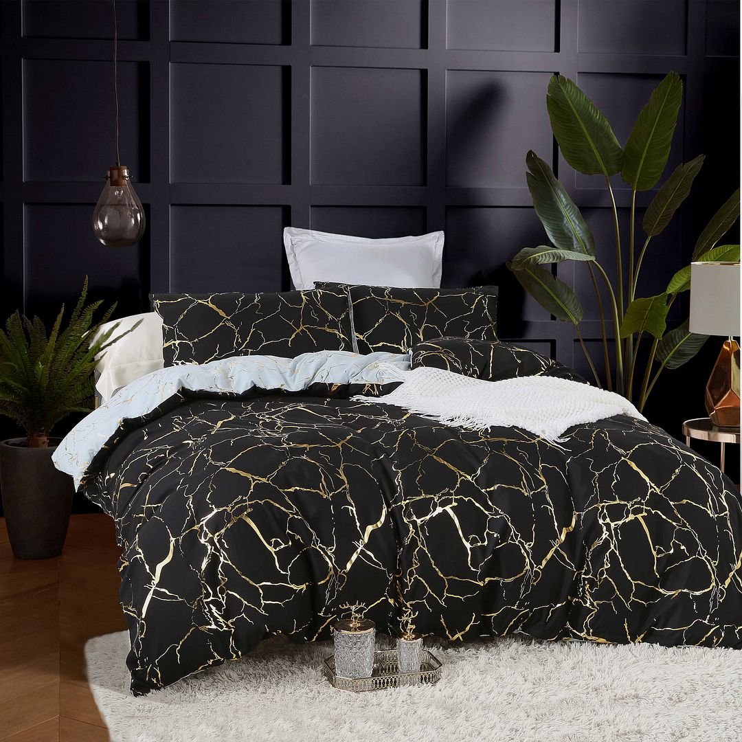 Alderon Reversible Quilt Cover Set – Black – King