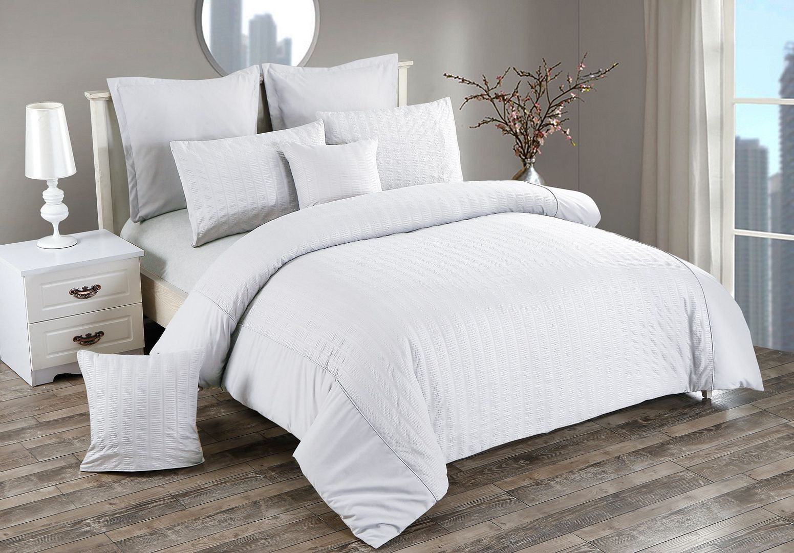 Alderon Seersucker Quilt Cover Set – White – Queen