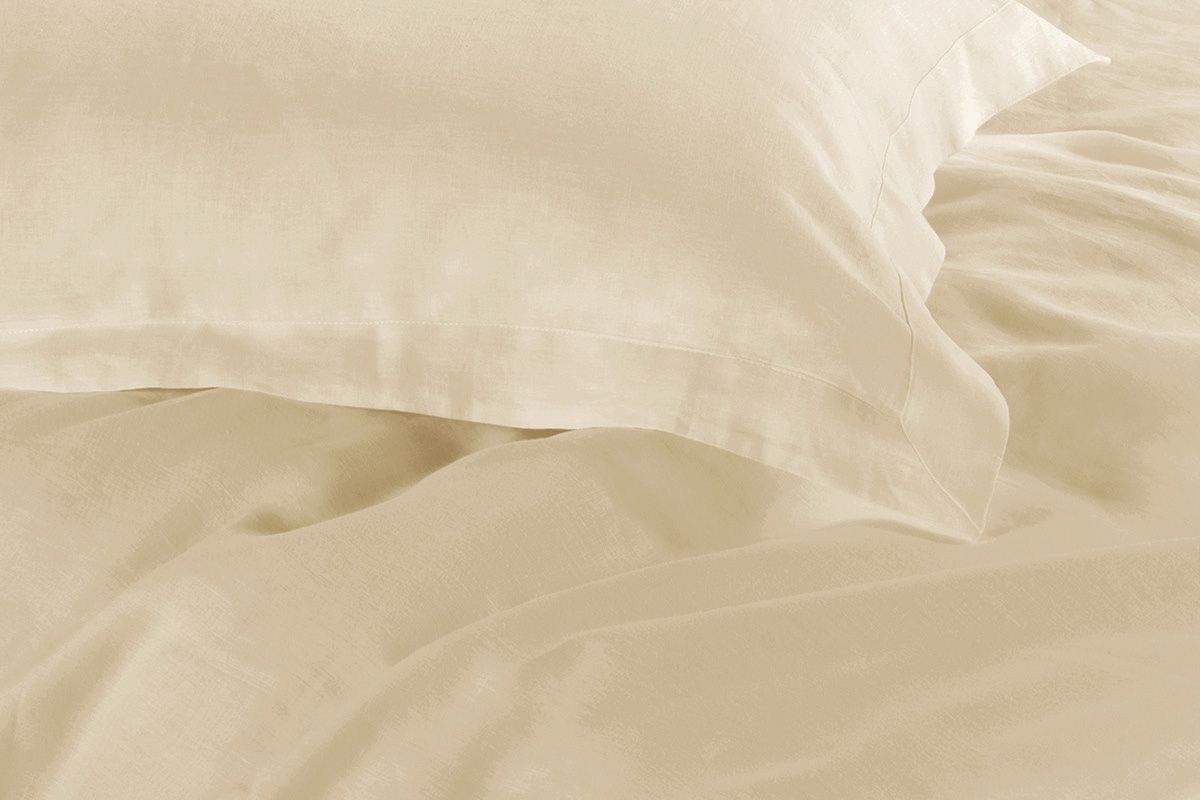 Nova 1000TC Tailored Quilt Cover Set – Yellow Cream – Super King